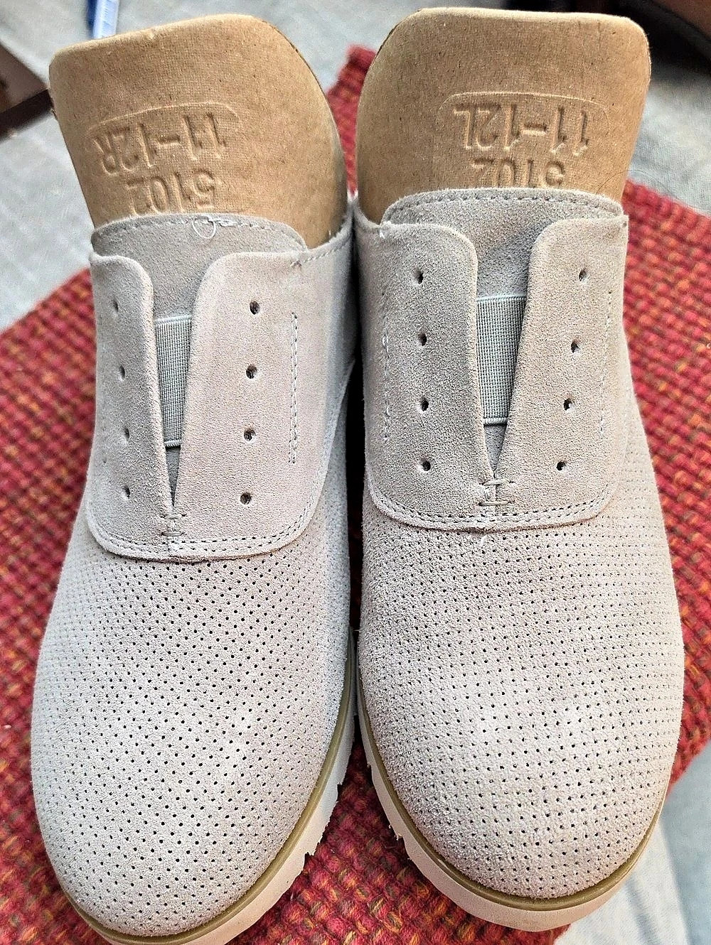 Bearpaw Casual Shoes in Grey